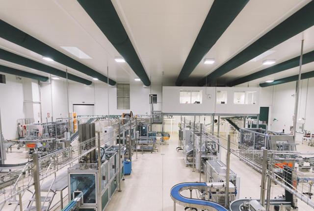 Un'immagine dell'avveniristico stabilimento Noberasco di Carcare, in provincia di Savona.