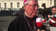 Mons. Hollerich: "Abbiamo pianto per testimonianze vittime abusi"
