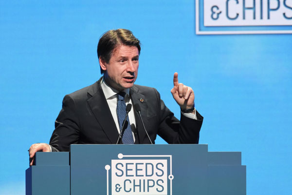 Conte e Michele Emiliano a SEEDS&CHIPS The Global Food Innovation Summit 2019