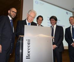 John Elkann all'Università Bocconi di Milano