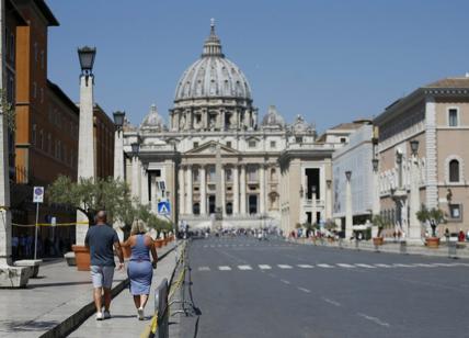 Coronavirus, primo caso positivo in Vaticano: chiusi tutti gli ambulatori