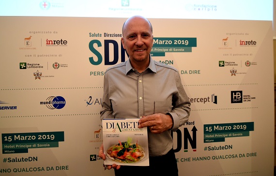 Salute direzione nord: secondo e terzo panel Salute direzione nord: secondo e terzo panel
