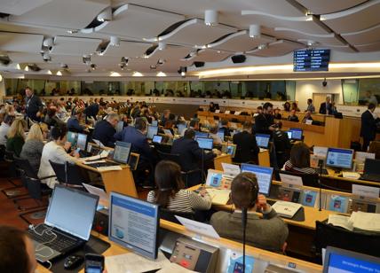 Bruxelles si comporta come se non ci fosse il nuovo europarlamento