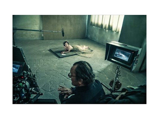 dal backstage del Calendario Pirelli 2020 di Paolo Roversi, foto di Alessandro Scotti dal backstage del Calendario Pirelli 2020 di Paolo Roversi, foto di Alessandro Scotti
