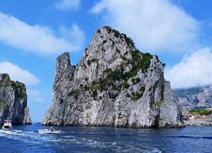 Casa al mare, sono le isole campane il “posto al sole” più caro d’Italia