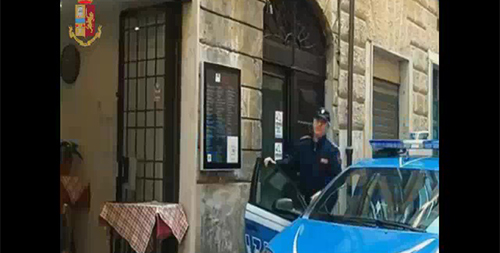 casamonica confisca polizia video