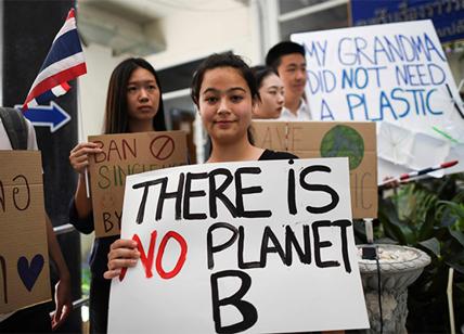 Clima, tutte le Greta Thunberg del mondo. La rivoluzione è rosa