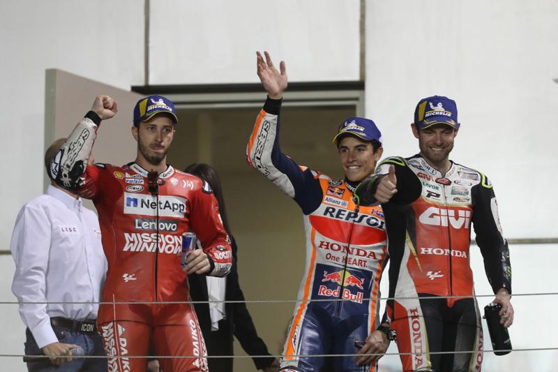Dovizioso, Marquez Crutchlow, (foto Lapresse) Dovizioso, Marquez Crutchlow, (foto Lapresse)