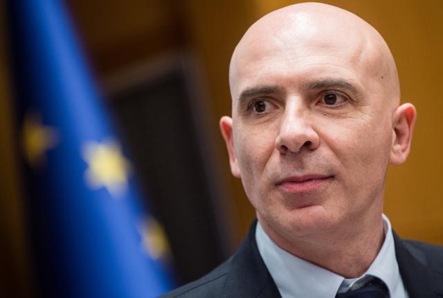 Fabrizio Salini , Ad Rai. 