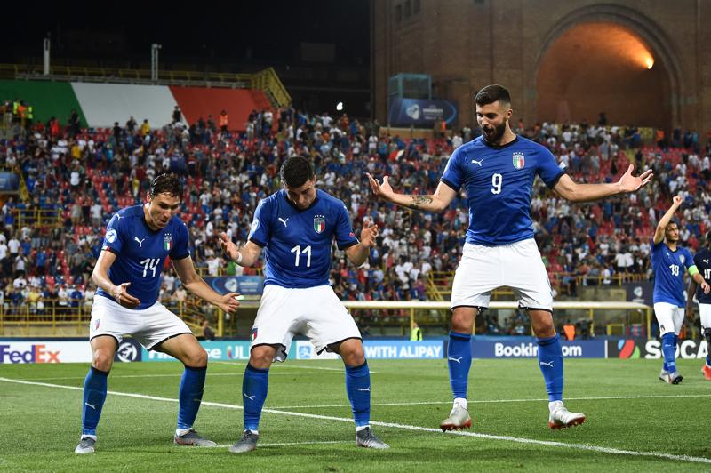 Federico Chiesa, Riccardo Orsolini and Patrick Cutrone (foto Lapresse) Federico Chiesa, Riccardo Orsolini and Patrick Cutrone (foto Lapresse)
