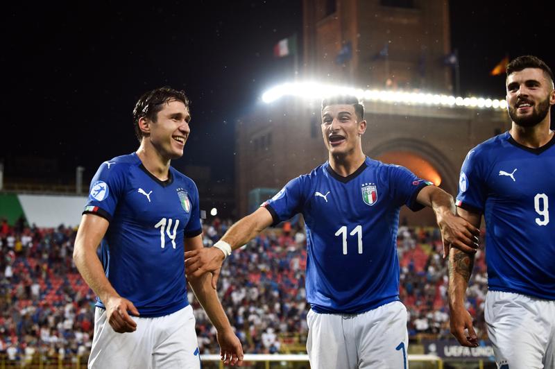 Federico Chiesa, Riccardo Orsolini e Patrick Cutrone (foto Lapresse) Federico Chiesa, Riccardo Orsolini e Patrick Cutrone (foto Lapresse)
