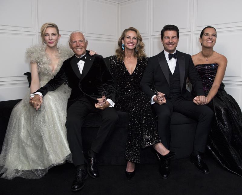 Giorgio Armani con Roberta Armani, Julia Roberts, Cate Blanchett e Tom Cruise   Photocredit Stefano Guindani