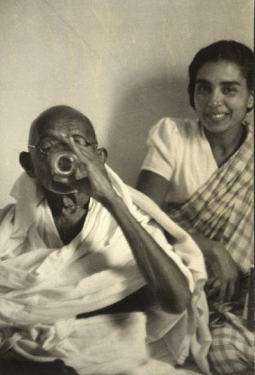 Henri Cartier-Bresson, Gandhi, just after ending his fast, Birla House, Delhi, India, 1948_ © Henri Cartier-Bresson Magnum Photos Henri Cartier-Bresson, Gandhi, just after ending his fast, Birla House, Delhi, India, 1948_ © Henri Cartier-Bresson Magnum Photos