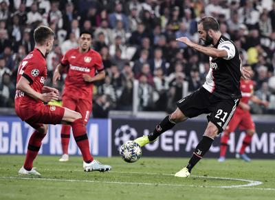 HIGUAIN JUVENTUS 1