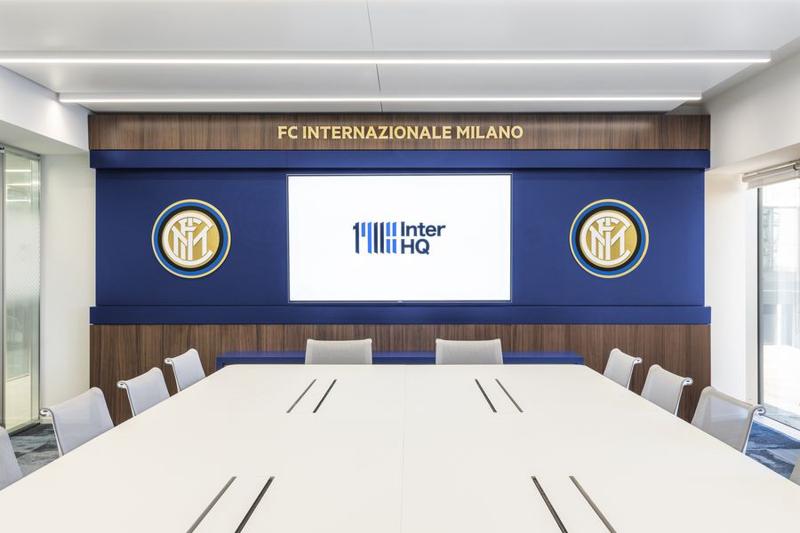La nuova sede dell'Inter in Porta Nuova (Foto di Marco Cappelletti, courtesy di DEGW e FUD Factory| Lombardini22) La nuova sede dell'Inter in Porta Nuova (Foto di Marco Cappelletti, courtesy di DEGW e FUD Factory| Lombardini22)