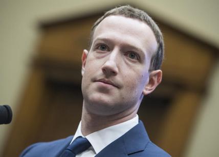Coronavirus, Zuckerberg: "Temo per i server WhatsApp, potrebbero fondersi"