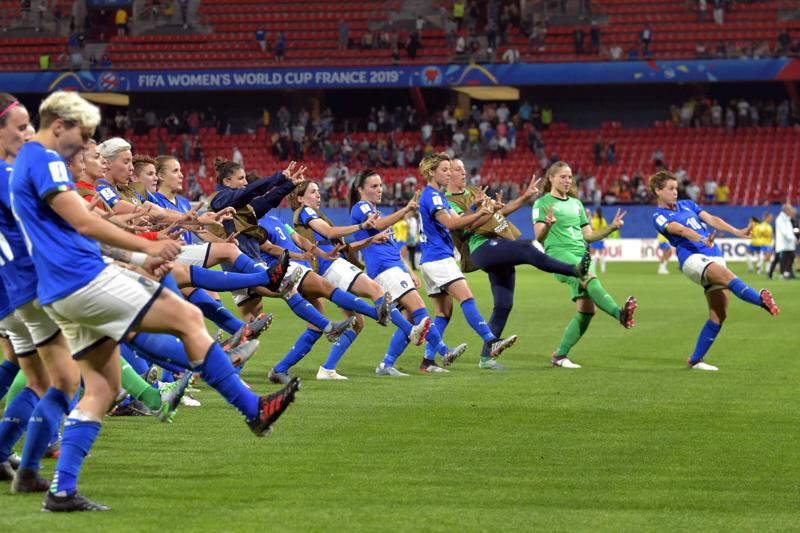 Italia femminile (foto Lapresse) Italia femminile (foto Lapresse)