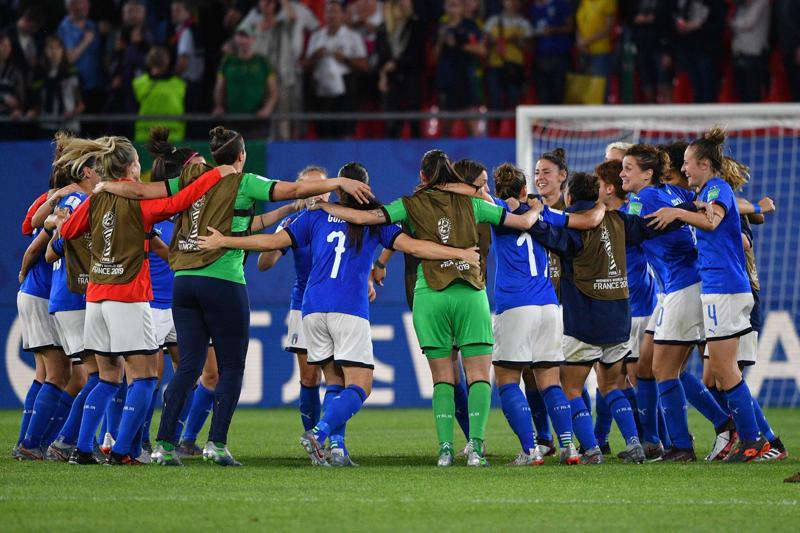Italia femminile (foto Lapresse) Italia femminile (foto Lapresse)