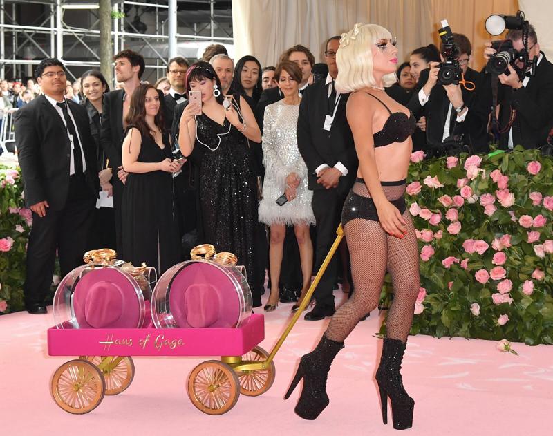 LADY GAGA (foto Lapresse) LADY GAGA (foto Lapresse)