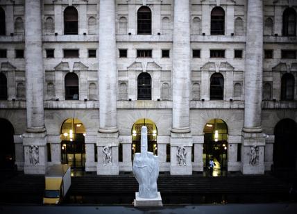 Borse europee chiudono deboli e miste. Piazza Affari in rosso