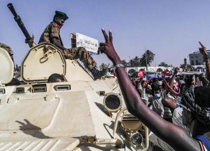 Sudan, l’Ue pianifica l’evacuazione dei cittadini. Ci sono anche 250 italiani