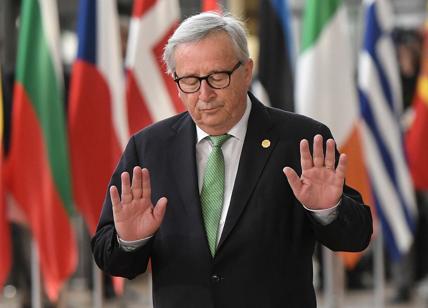 Juncker: l'Italia rischia una procedura per anni. Via libera dai tecnici Ue