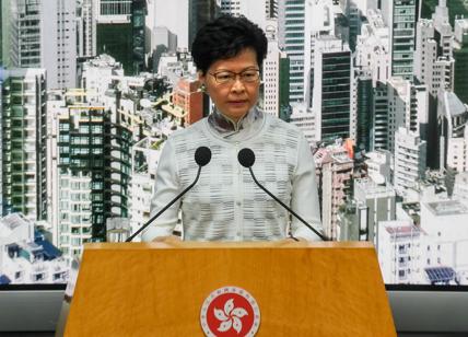 Hong Kong, Carrie Lam condanna violenze: "Sfida alla sovranità"