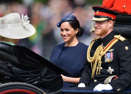 Royal Baby: MEGHAN E HARRY PUBBLICANO LA 1° FOTO DEL VISO DI ARCHIE. Royal family news