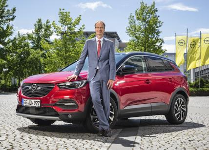 AUTOBEST assegna il premio “MANBEST 2019” a Michael Lohscheller, CEO di Opel
