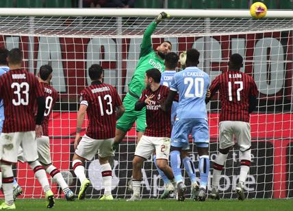 Milan-Lazio 1-2, Pioli: "Strada è quella giusta. Leao? Mi aspettavo di più"