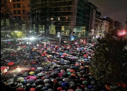 "Milano non odia": 5mila sotto la pioggia per Liliana Segre