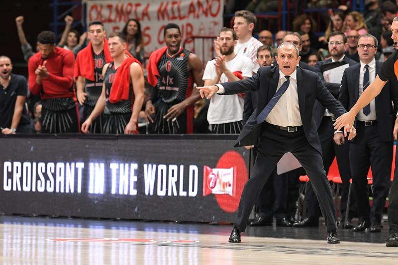 ETTORE MESSINA (FOTO LAPRESSE) ETTORE MESSINA (FOTO LAPRESSE)