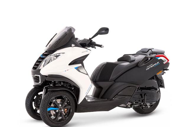 Eicma 2019 ,Peugeot Motocyles presenta la gamma aggiornata di Metropolis