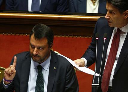 Lega, Matteo Salvini sgancia la "bomba" sul governo: attacco al Premier Conte
