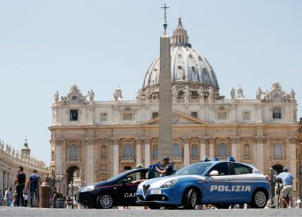 Vaticano, il Papa spiato dalla Cina. Hackerata una mail del cardinale Parolin