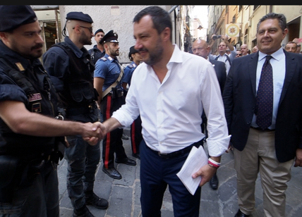 Salvini: "Io il politico più pericoloso d'Europa? Ne vado fiero". VIDEO