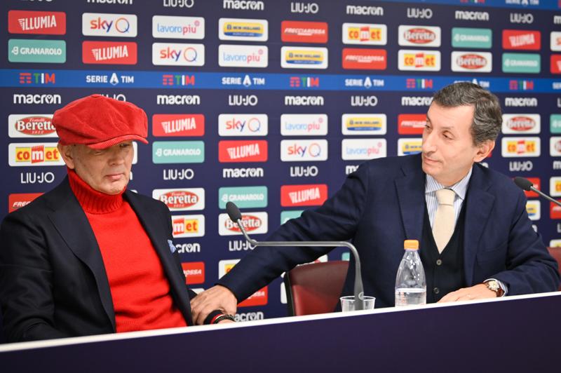 SINISA MIHAJLOVIC (foto Lapresse) SINISA MIHAJLOVIC (foto Lapresse)