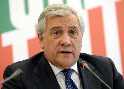 Governo, Tajani: "Draghi deve durare. Rinvio elezioni? Non siamo contrari"