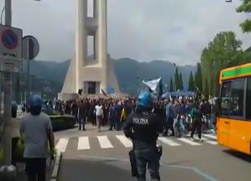 Gli scontri di Como-Lecco (dalla pagina facebook Ultras United)