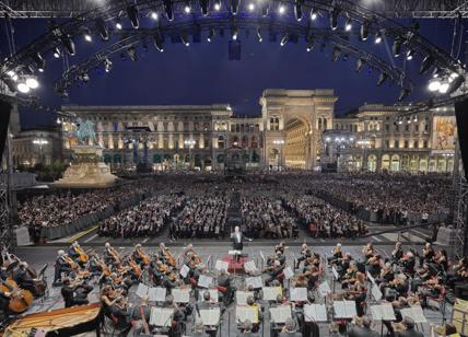 Oltre 20.000 persone in Piazza Duomo per la Filarmonica diretta da Chailly