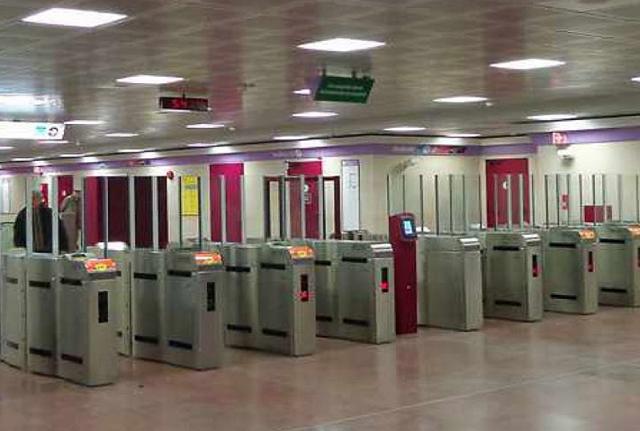 Tornelli Atm (foto: Alessandro De Chirico) Tornelli Atm (foto: Alessandro De Chirico)