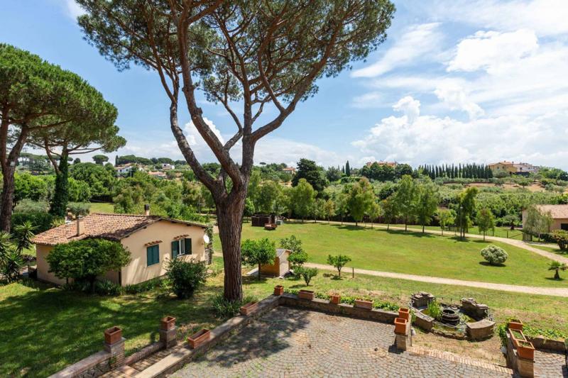 Villa De Filippo parco