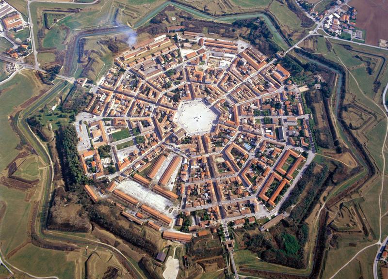 Vista aerea Palmanova Vista aerea Palmanova