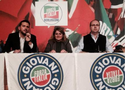 Forza Italia, la diaspora continua: a Ostia fuggono anche Zamagni e D'Annibale