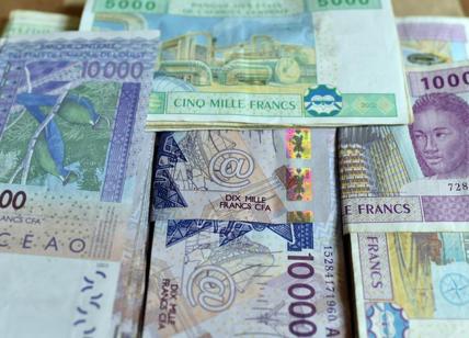 Francia, finisce l'epoca del franco coloniale, la nuova valuta si chiamerà Eco