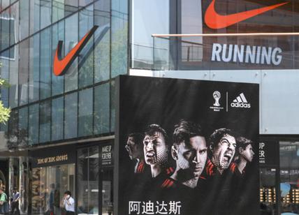 Cina, i brand mondiali mollano lo Xinjiang. Boicottaggio per H&M e Nike