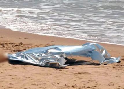 Cadavere trovato in spiaggia ad Ostia: è di un 53enne scomparso al Casilino
