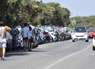 caos traffico ostia 02