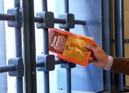 I detenuti sono gli italiani che leggono di più, fino a 15 libri all'anno