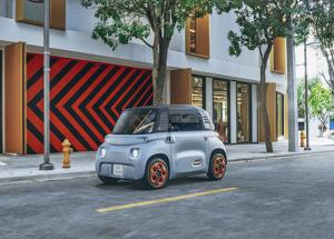 Citroen AMI 100% electric, il quadriciclo che si guida senza patente